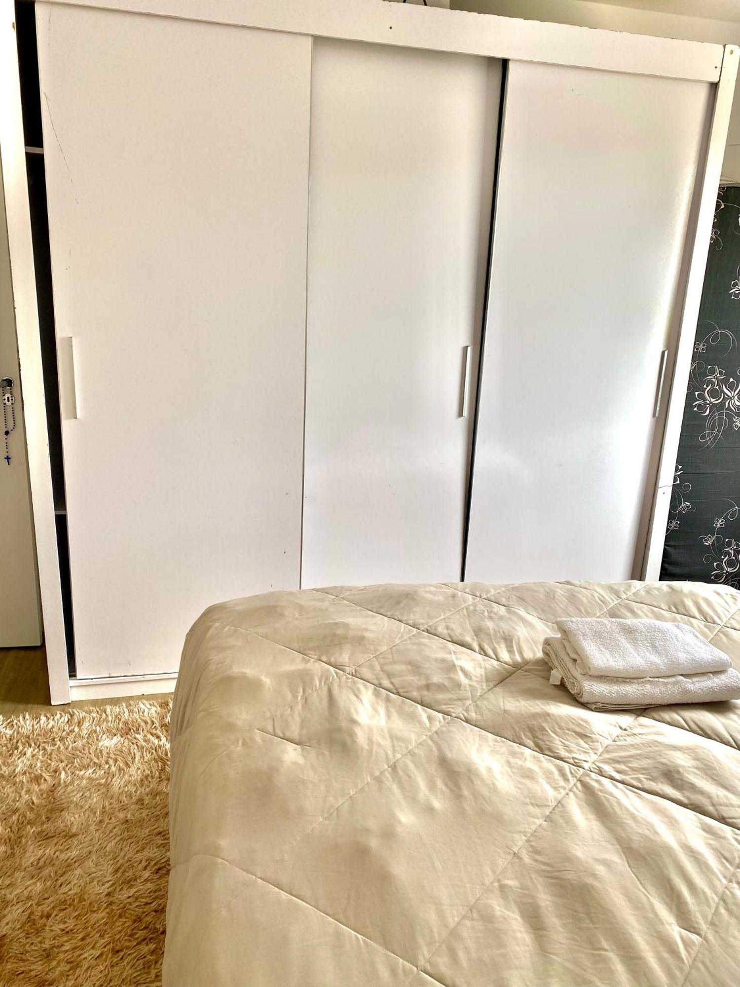 Inteiro 2 Quartos Com Piscina
