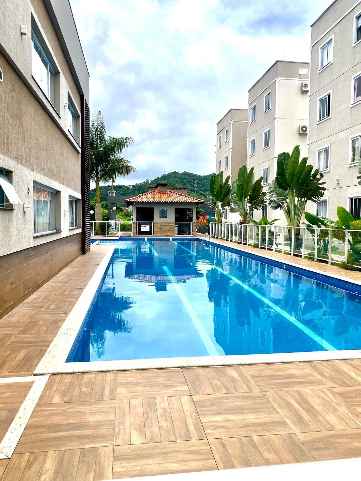 Inteiro 2 Quartos Com Piscina Camboriu